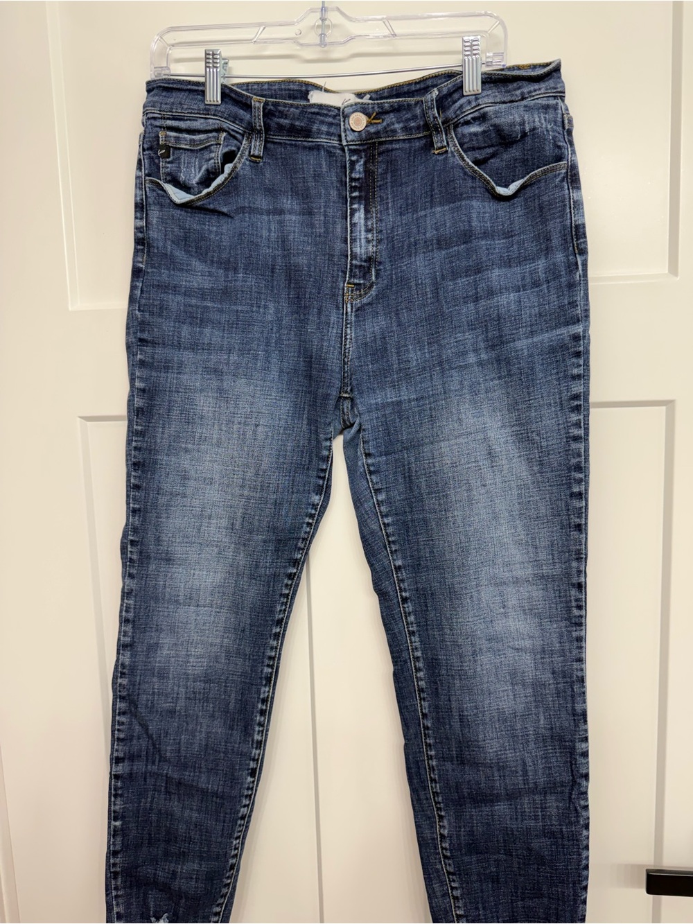 KanCan Skinny Jeans in Faded Blue Wash